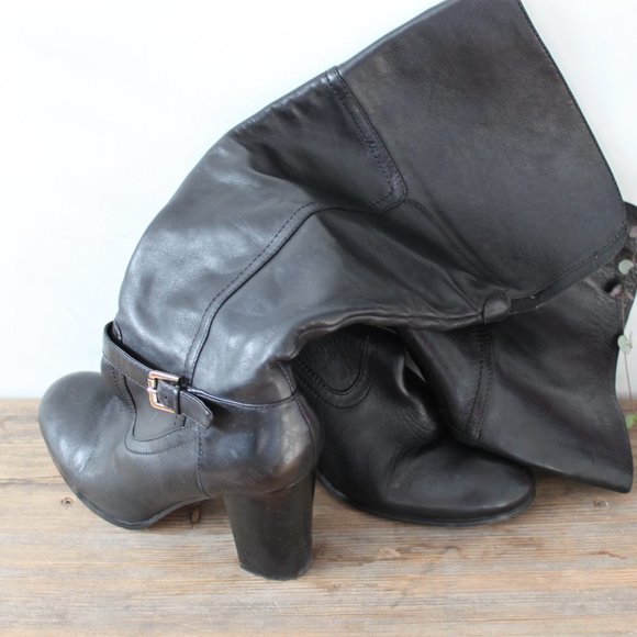 Audrey Brooke Abhigrade Over the Kneel Black Leather Boots - Picture 4 of 5